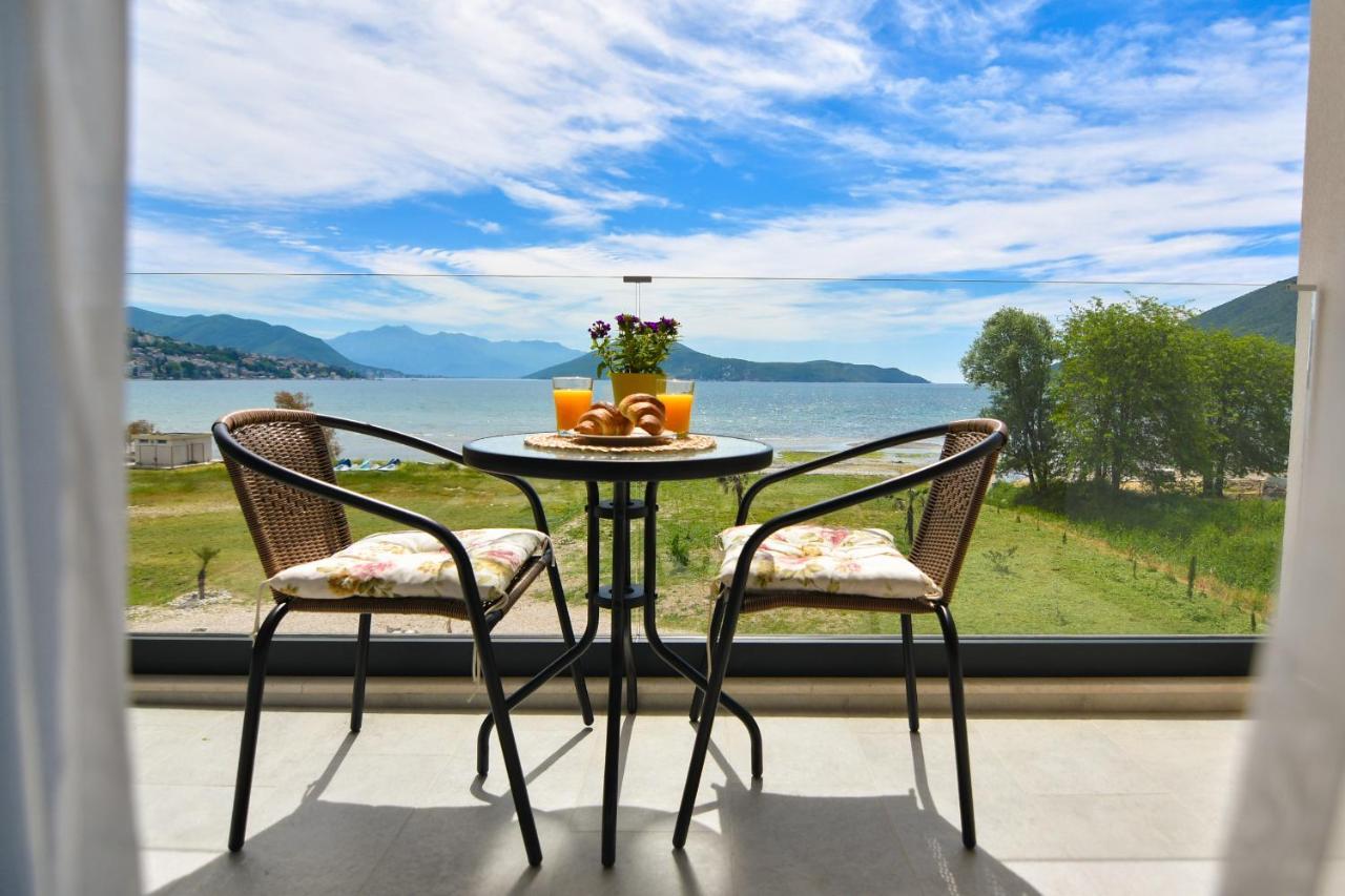 Apartmani Porat Igalo Bagian luar foto