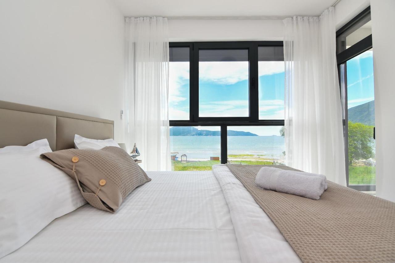 Apartmani Porat Igalo Bagian luar foto